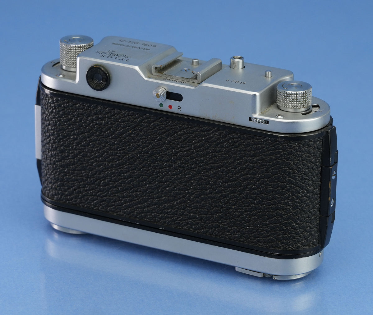 ROBOT ROYAL MOD.III BUNDESEIGENTUM CAMERA +MULTI FINDER +40MM F1.9 XENON +CASE