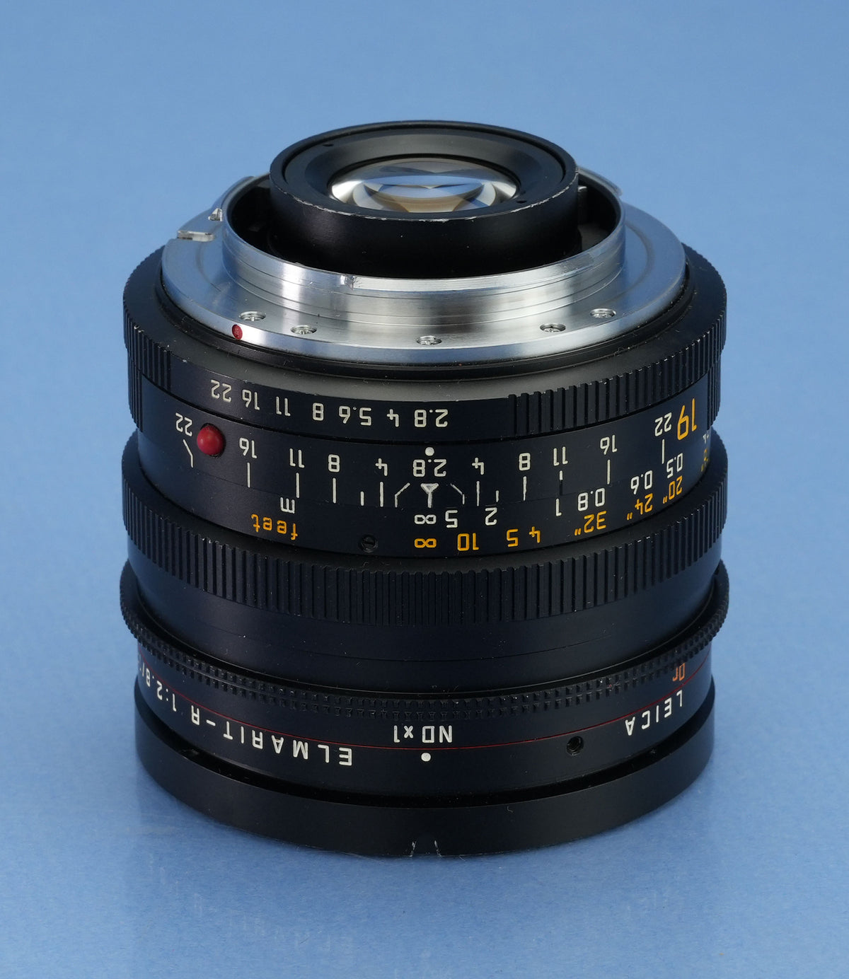 LEICA 19MM ELMARIT-R F2.8 2ND VERSION 3CAM 11258 LENS +12546 SHADE +CAPS NICE!
