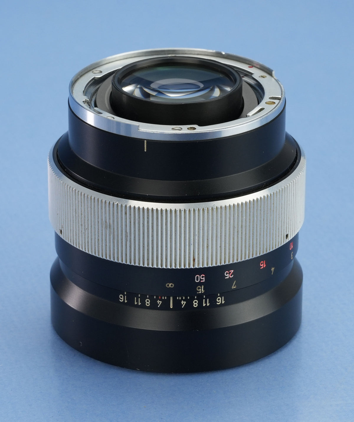 CONTAREX CARL ZEISS PLANAR 85MM F1.4 T* LENS +CAPS MINT! RARE!