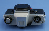 LEICA LEITZ LEICAFLEX SL 10001 SILVER CHROME SLR FILM CAMERA BODY +CAP