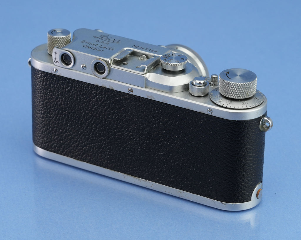 LEICA IIIA (MODELL G) SM CHROMKAMERA + 50MM SUMMER F2 OBJEKTIV + DECKEL - SCHÖNES SET!