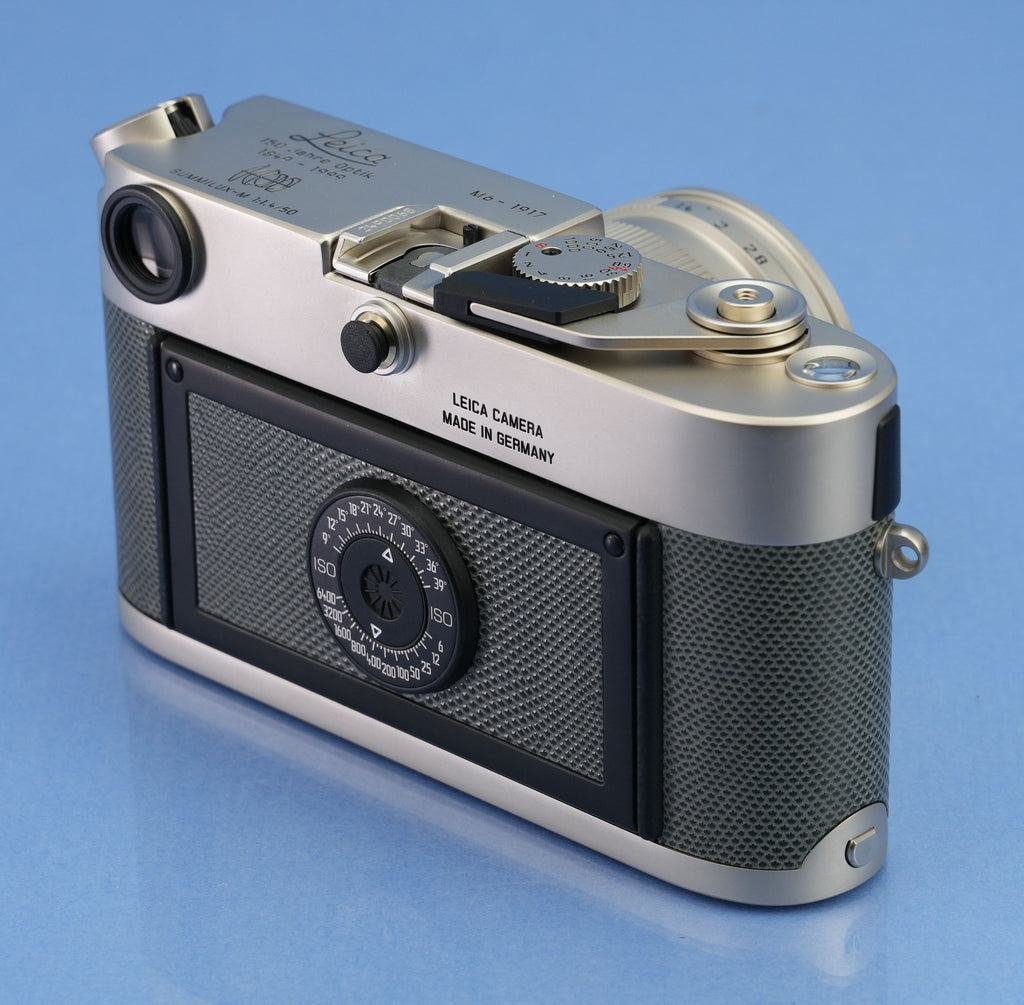 LEICA M6 PLATINUM 10482 150 JAHRE OPTIK KAMERA + 50MM SUMMILUX F1.4 OBJEKTIV um 1917