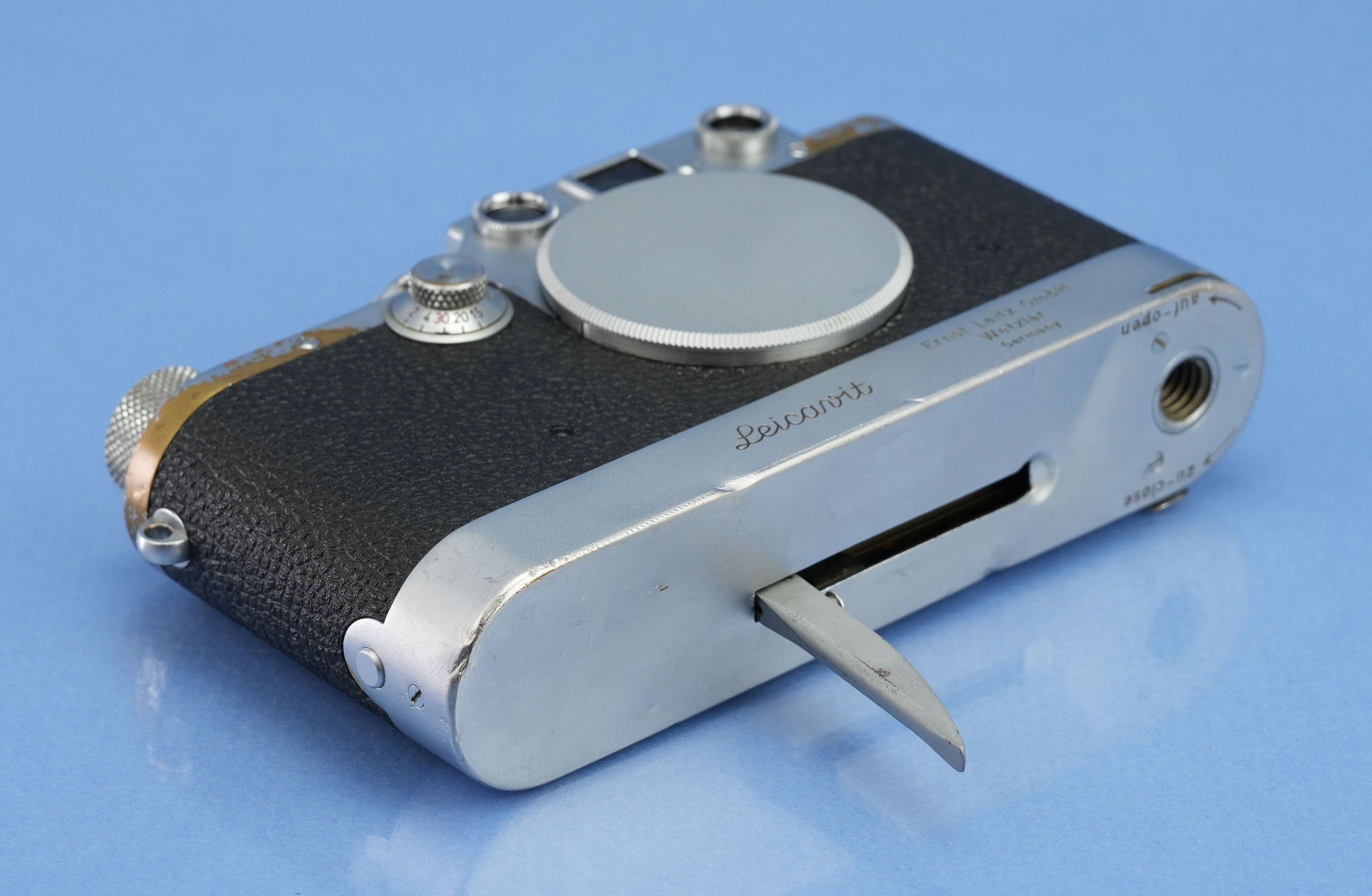 LEICA LEITZ IIIC UPGRADED IIIF LOOHW SM CAMERA + LEICAVIT SYOOM WINDER RARE!