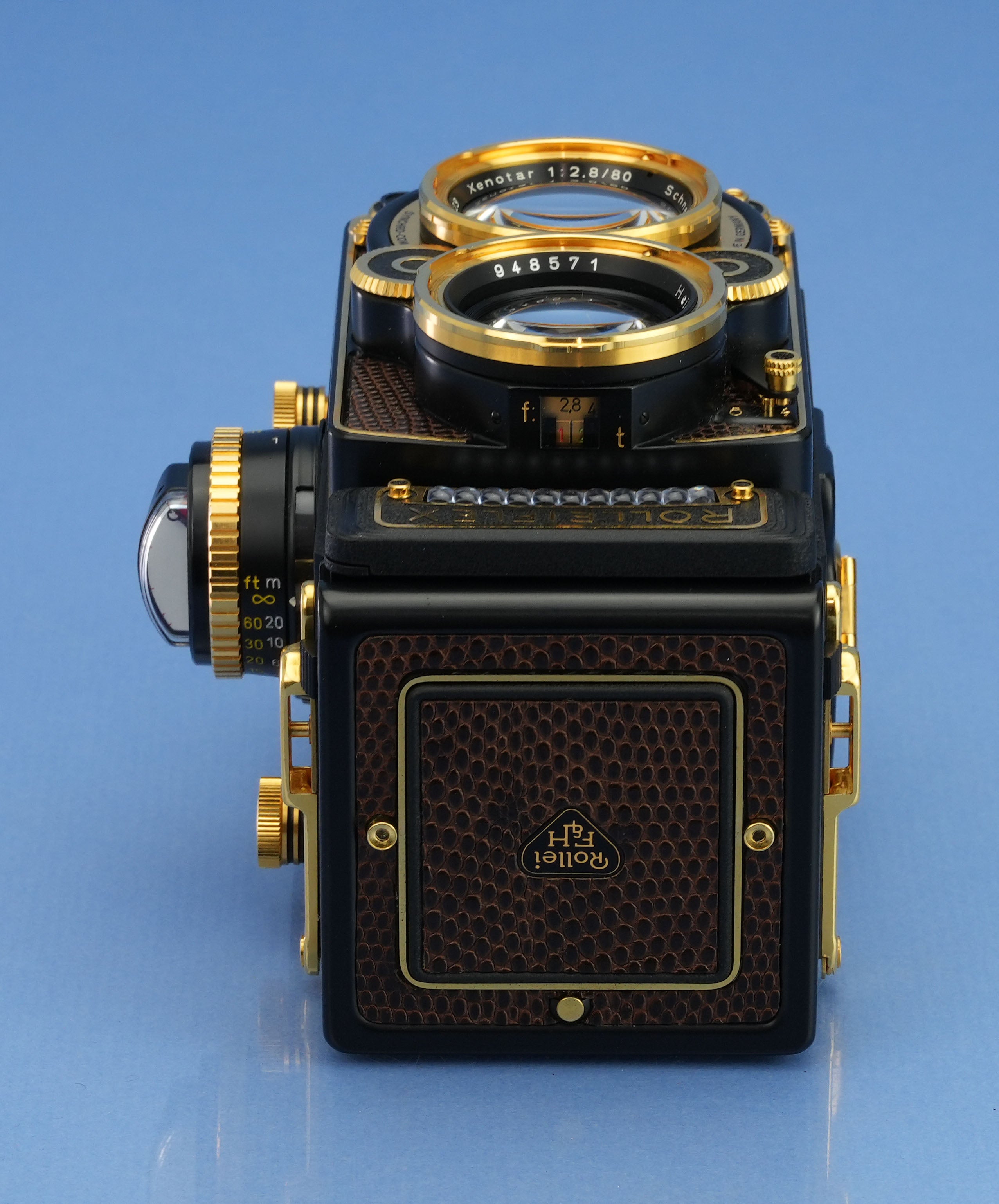 ROLLEI ROLLEIFLEX AURUM 24K GOLD 2.8F 80MM XENOTAR +CAPS +BOX +CASE +PAPERS NOS