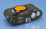 LEICA 10707 M8.2 OLIVE SAFARI CAMERA +CHROME ELMARIT-M 28MM LENS 325 SHOTS MINT!