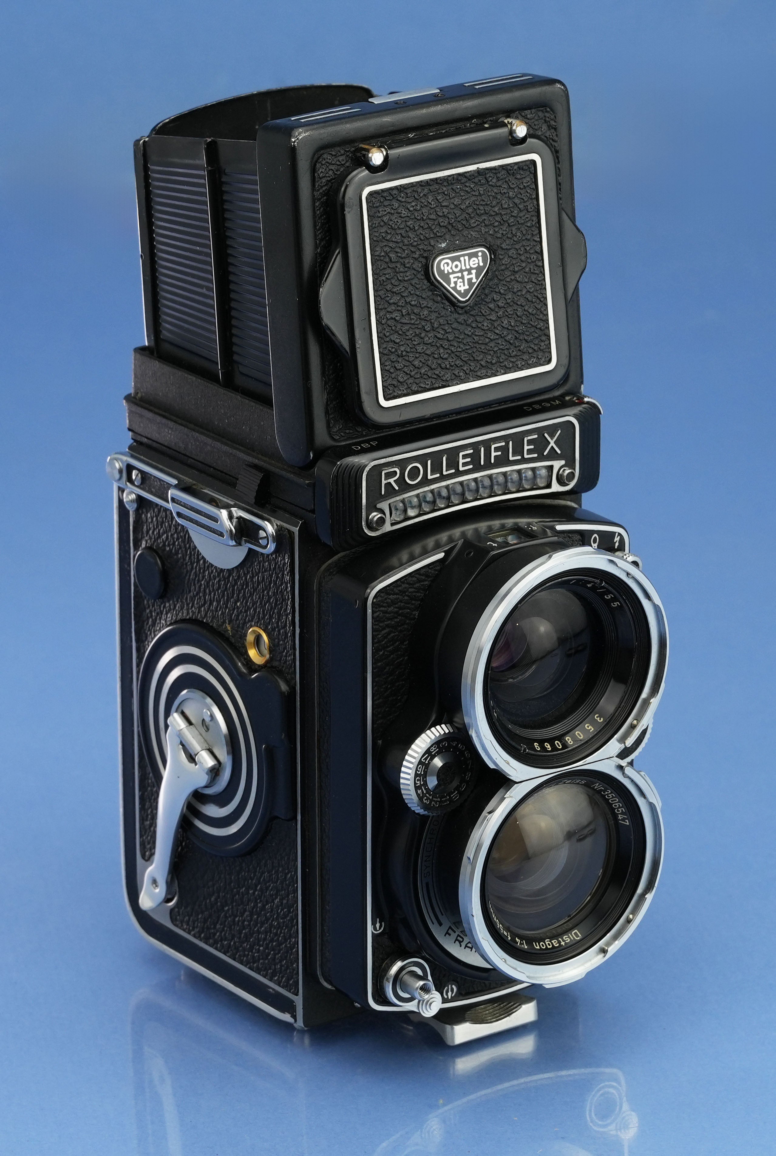 ROLLEIFLEX ROLLEI WIDE 55MM F4 ZEISS DISTAGON LENS +METER +CAP