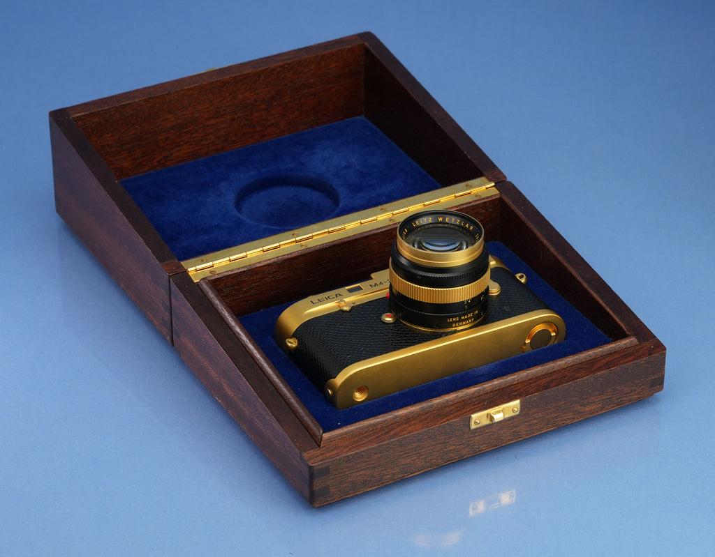 LEICA M4-2 GOLD JAHRE M 10420 CAMERA OUTFIT +50MM 1.4 SUMMILUX LENS +BOX +PAPERS