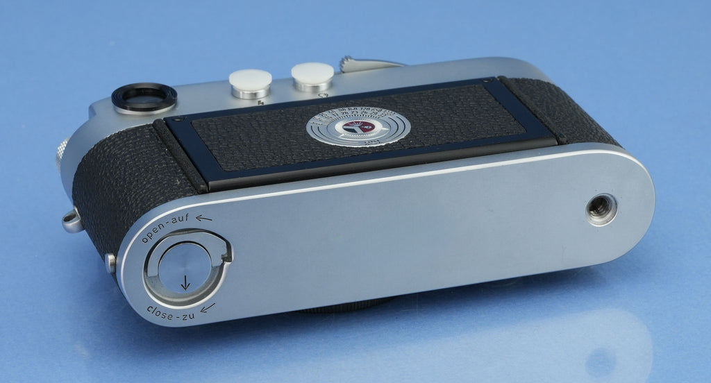 LEICA LEITZ M2 SS 10308 KOOHE CHROM-KAMERAGEHÄUSE + BOX NEUWERTIG SONDERANGEBOT * #1161535*